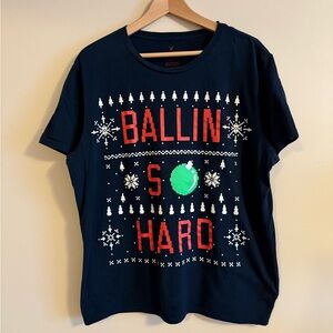 American Eagle Outfitters Ballin Holiday Navy T-Shirt Classic Fit size XL
